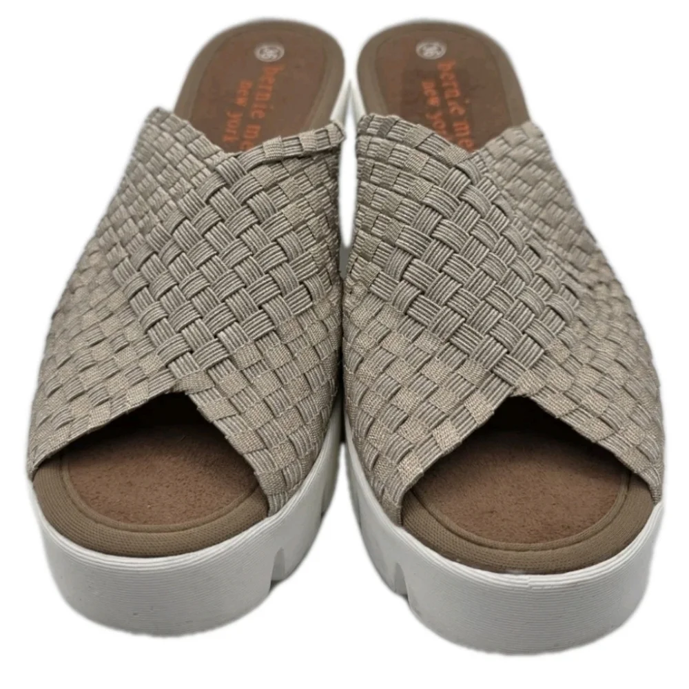 Bernie Mev Women's Venti Summer Slip On Wedge Tan Size 6 36 Comfort Soft Support